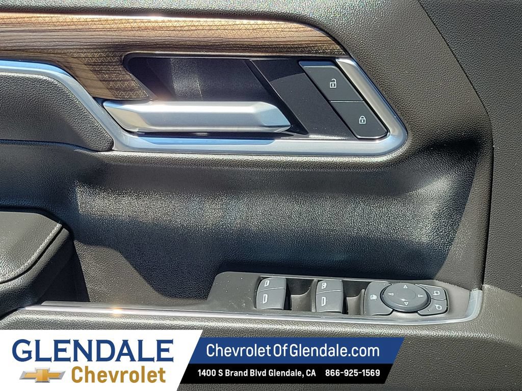 Certified 2025 Chevrolet Silverado 1500 LT AWD/4WD image 31