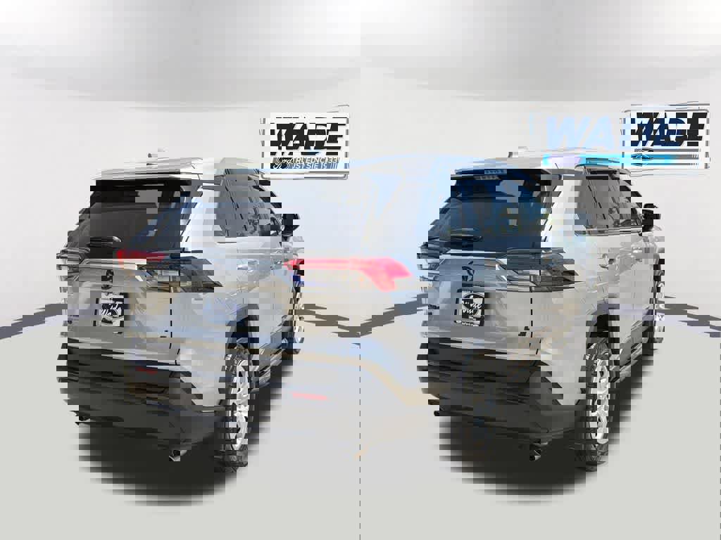 Used 2024 Toyota RAV4 LE image 5