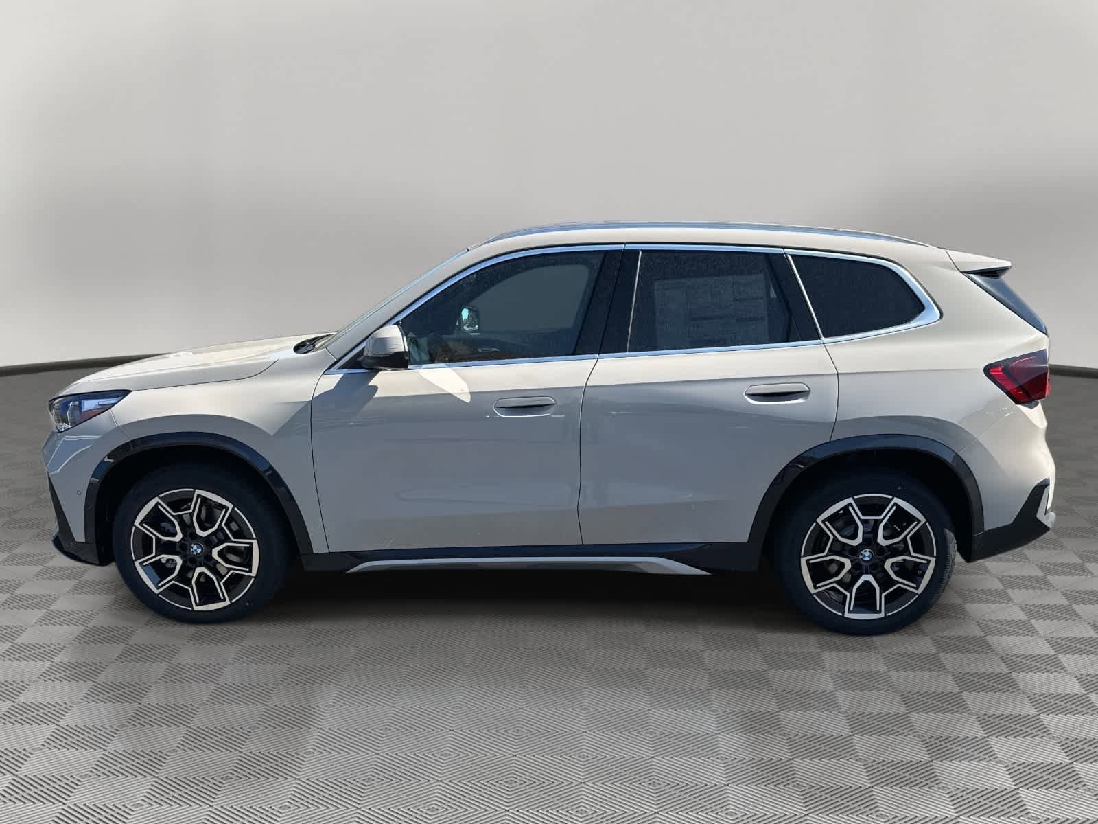 New 2026 BMW X1 xDrive28i w/ Convenience Package AWD/4WD image 6