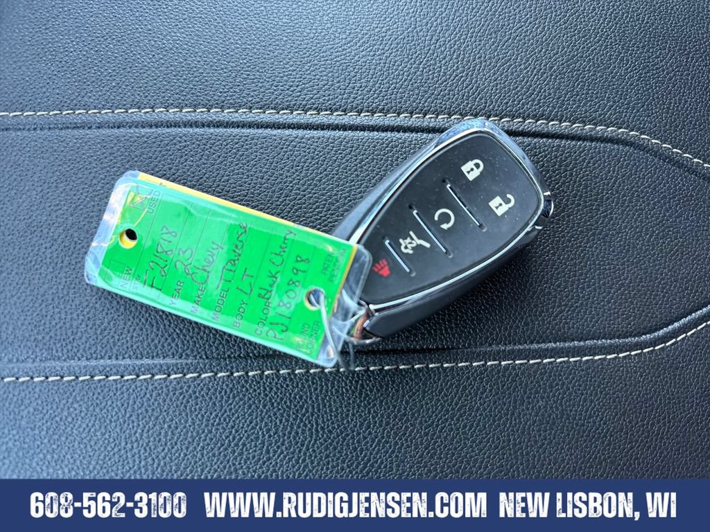 Used 2023 Chevrolet Traverse LT AWD/4WD image 27
