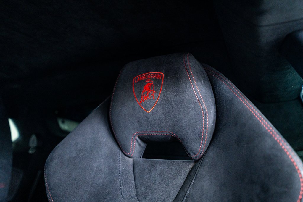 Used 2018 Lamborghini Huracan Performante image 49