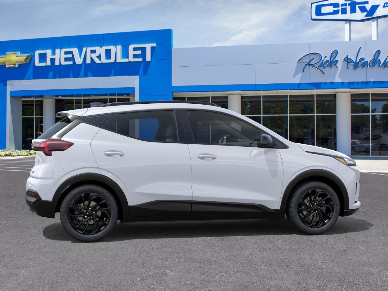 New 2027 Chevrolet Bolt RS w/ Technology Package FWD image 7