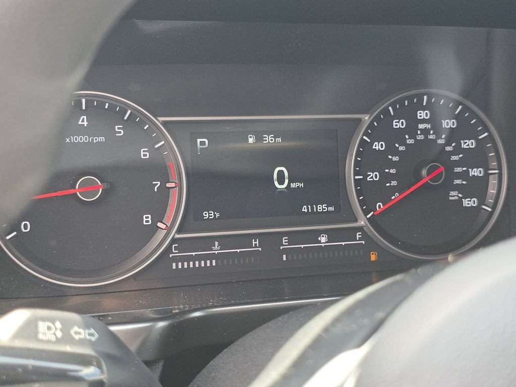 Used 2023 Kia Sorento LX AWD/4WD image 25