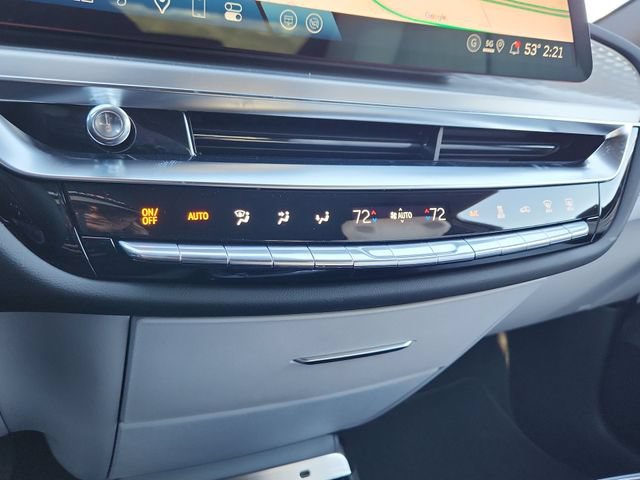 New 2025 Cadillac Lyriq Sport AWD/4WD image 17