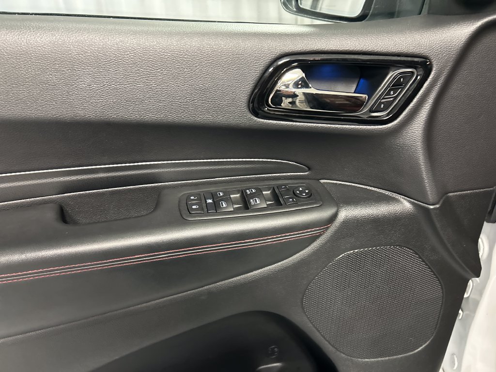 Used 2025 Dodge Durango GT AWD/4WD image 14