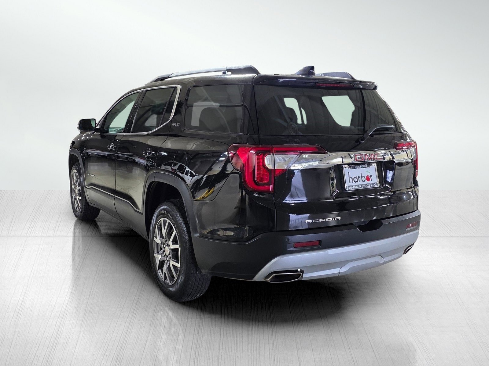 Used 2023 GMC Acadia SLT image 5