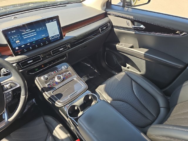 Certified 2023 Lincoln Nautilus Reserve w/ Monochromatic Package AWD/4WD image 27