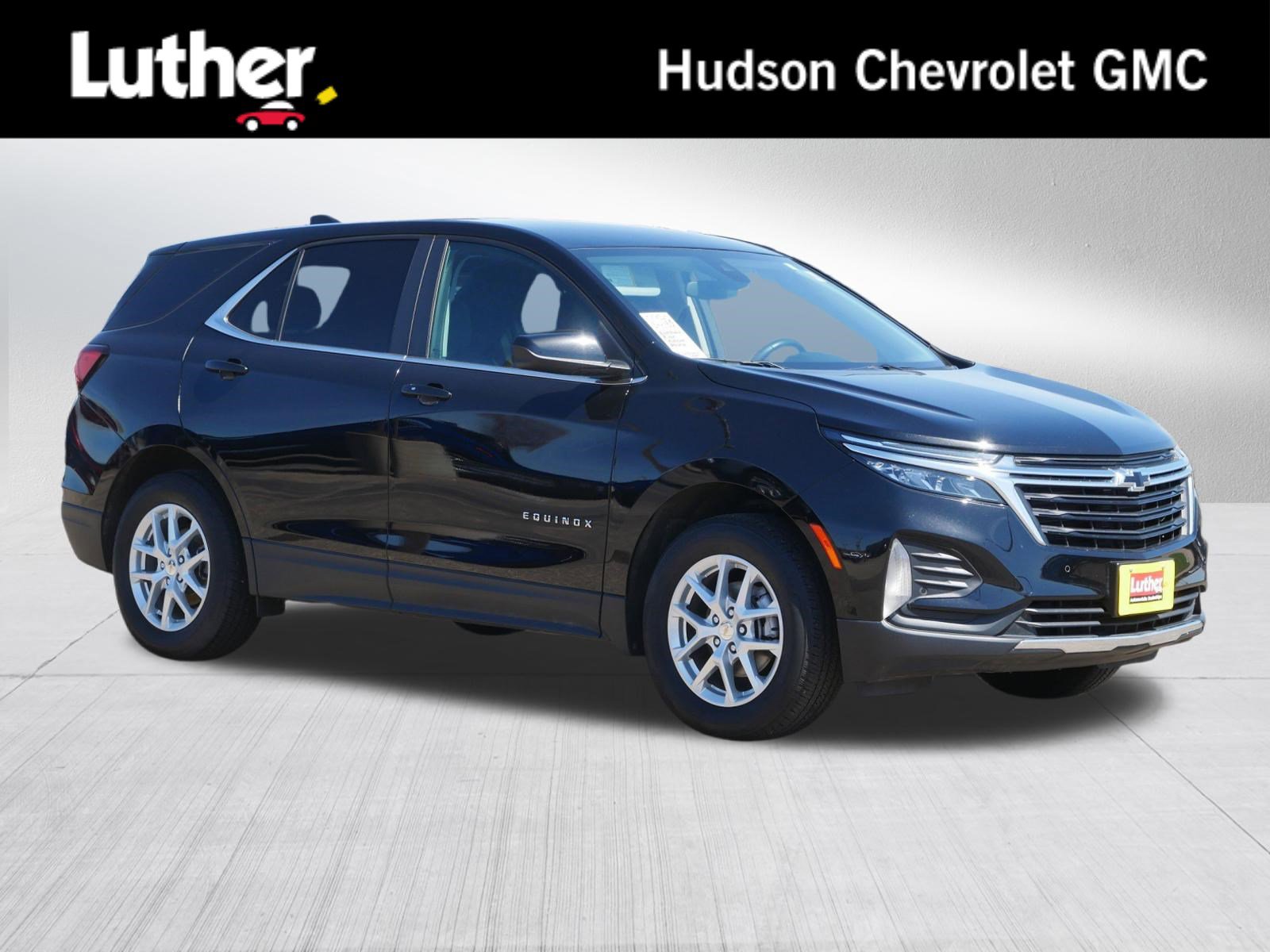Used 2024 Chevrolet Equinox LT w/ LPO, Floor Liner Package AWD/4WD image 1