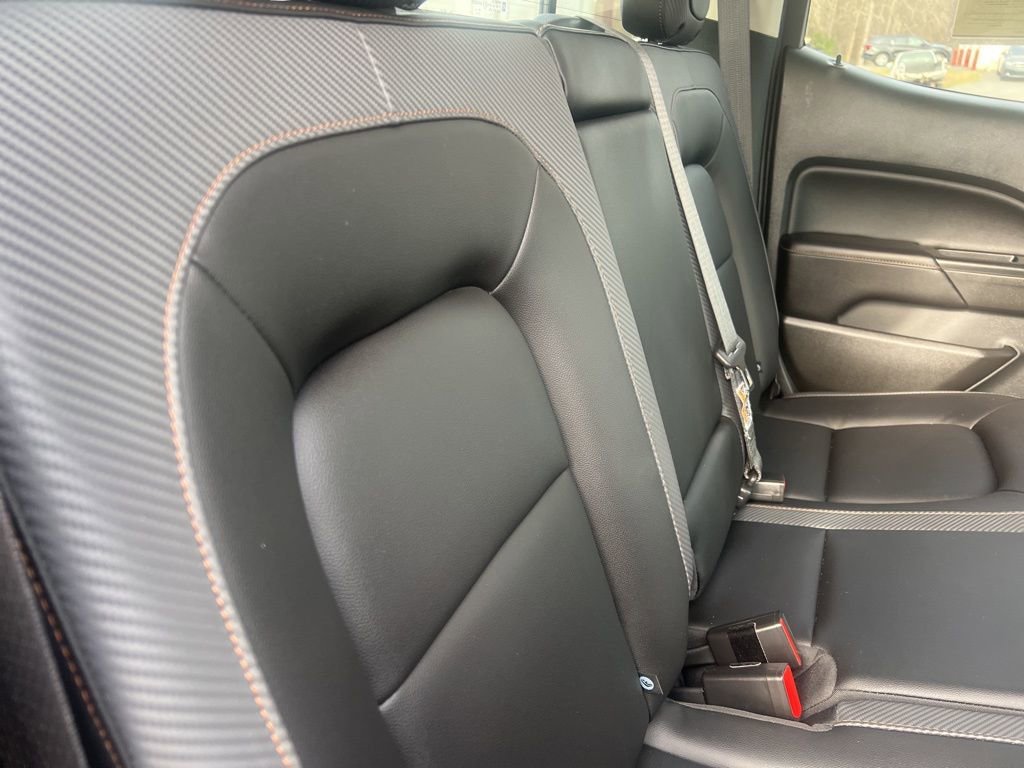 Used 2022 GMC Canyon AT4 w/ Driver Alert Package image 28