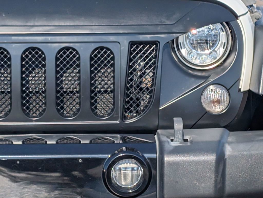 Used 2018 Jeep Wrangler Sport w/ Quick Order Package 24W image 10