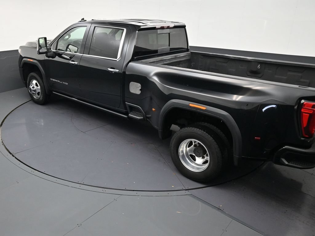 Used 2021 GMC Sierra 3500 Denali w/ Denali Ultimate Package AWD/4WD image 14