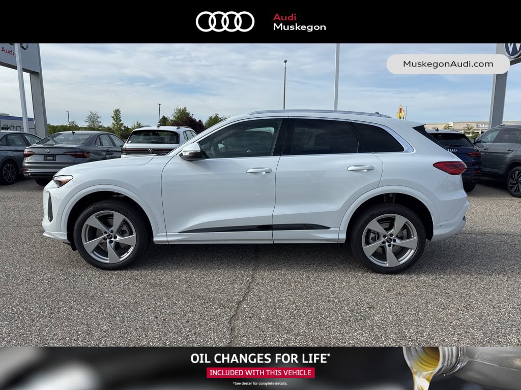 New 2025 Audi Q5 Premium Plus image 4