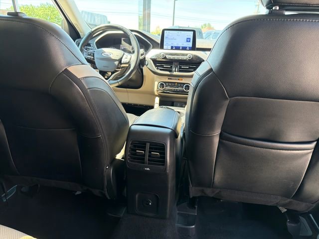 Used 2022 Ford Escape SEL AWD/4WD image 30