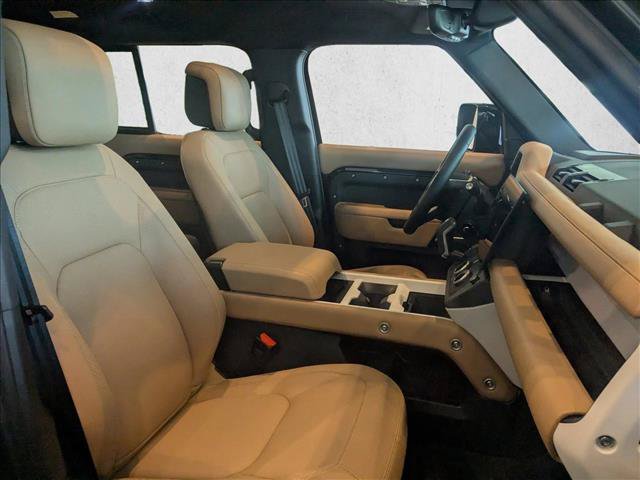 Used 2026 Land Rover Defender 110 X-Dynamic SE AWD/4WD image 19