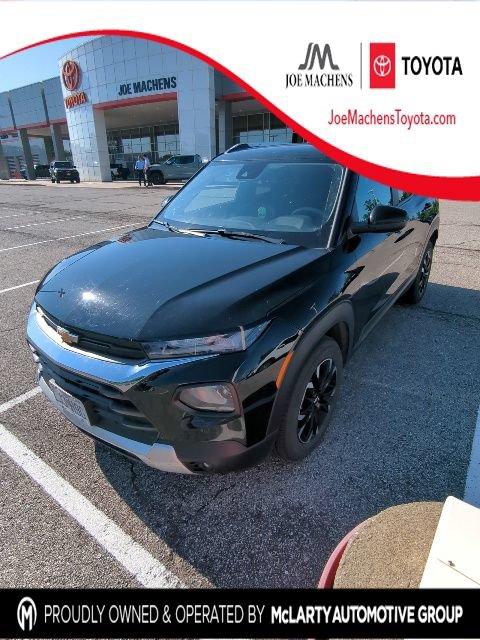 Used 2023 Chevrolet TrailBlazer LT FWD image 1