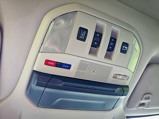 Used 2021 Subaru Ascent Limited w/ Technology Package image 34