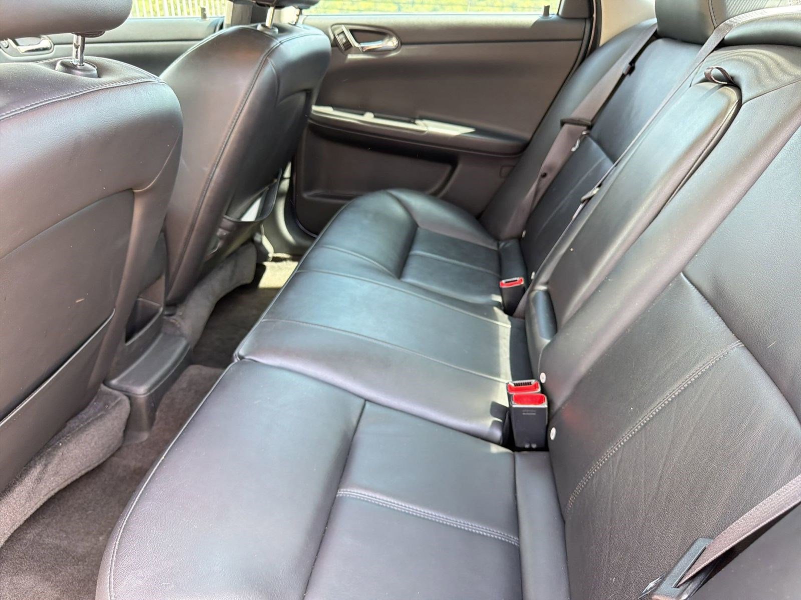 Used 2014 Chevrolet Impala LTZ FWD image 23