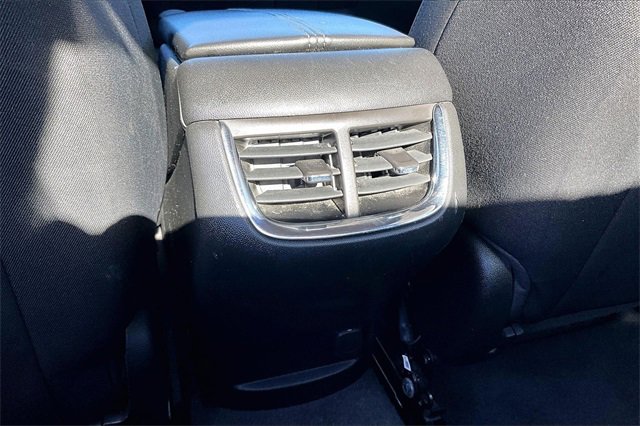 Used 2021 Chevrolet Malibu LT image 9