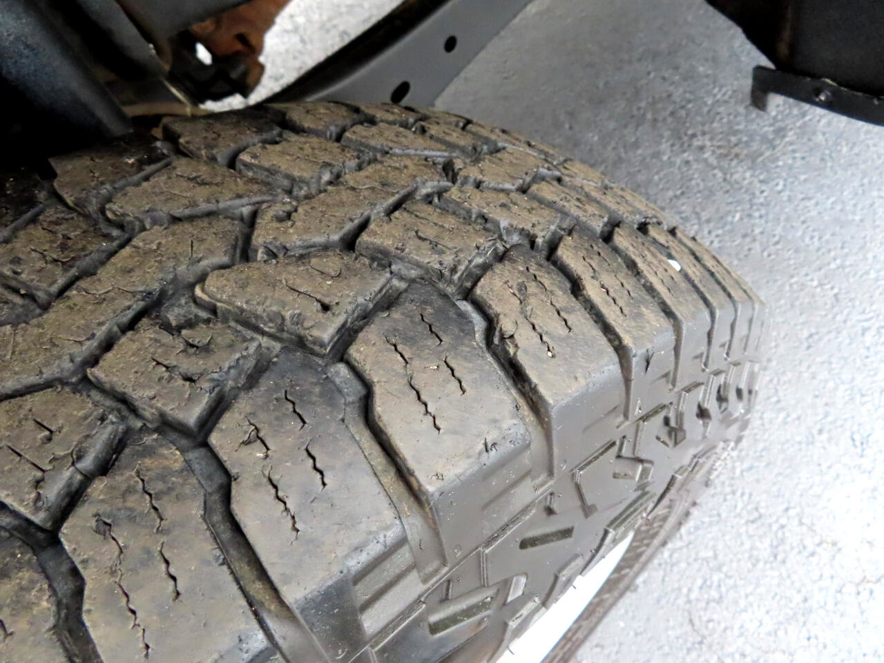 Used 2022 Ford F350 XL w/ Power Equipment Group image 12