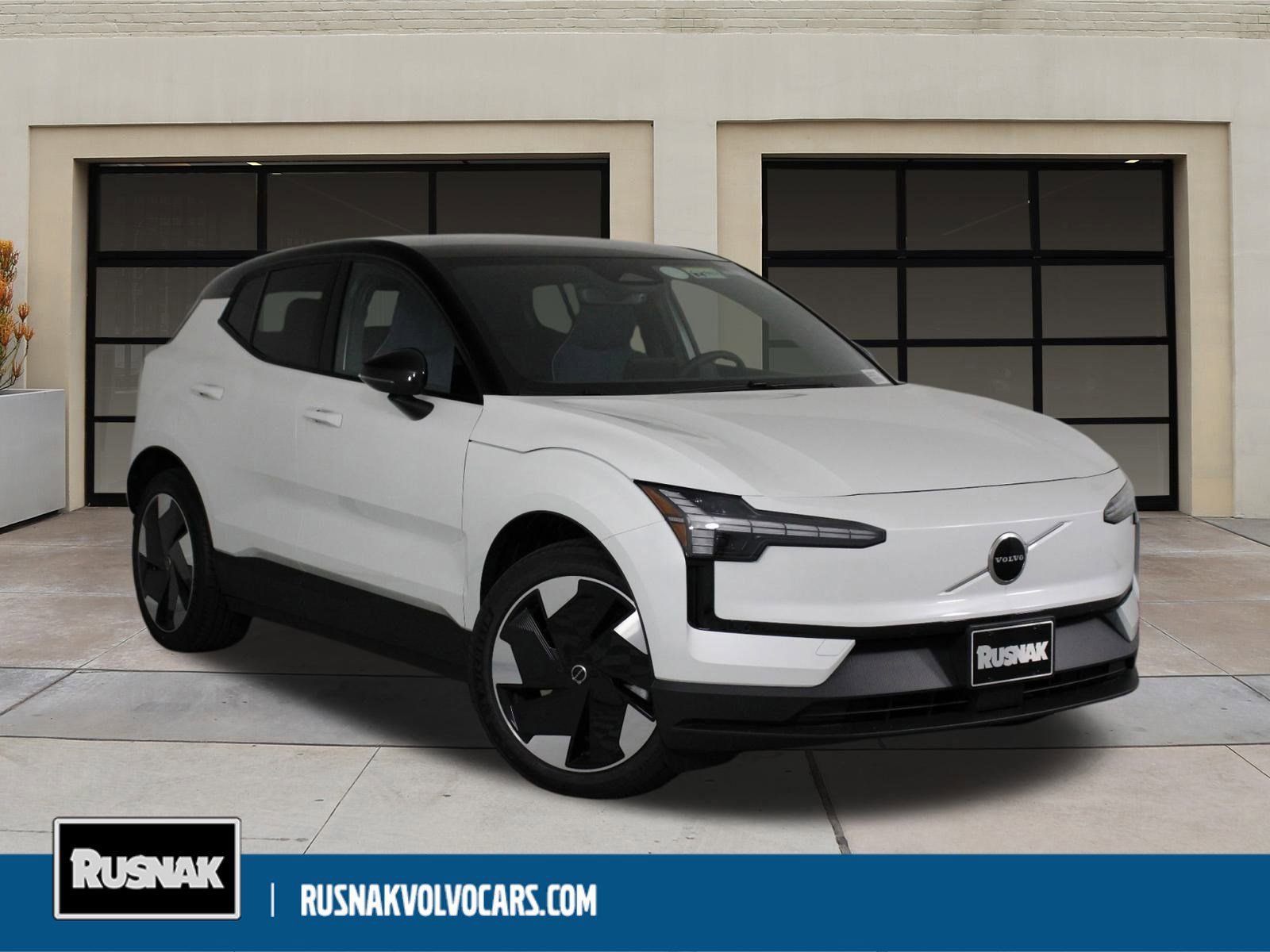 New 2026 Volvo EX30 Plus image 1