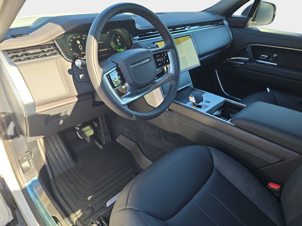 New 2026 Land Rover Range Rover SE AWD/4WD image 13
