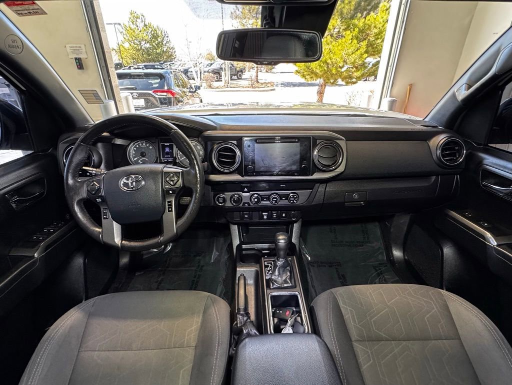 Used 2019 Toyota Tacoma TRD Off-Road image 15