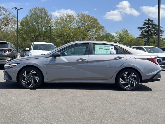 New 2026 Hyundai Elantra Limited w/ Cargo Package FWD image 36