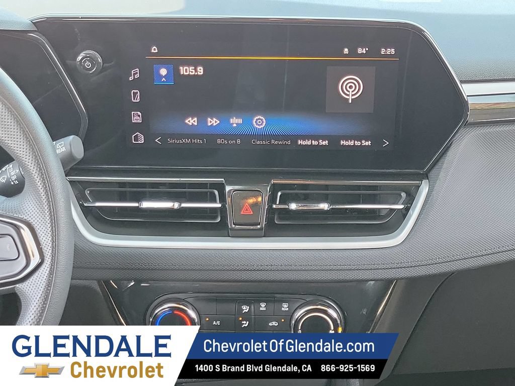 Used 2025 Chevrolet TrailBlazer LT FWD image 25