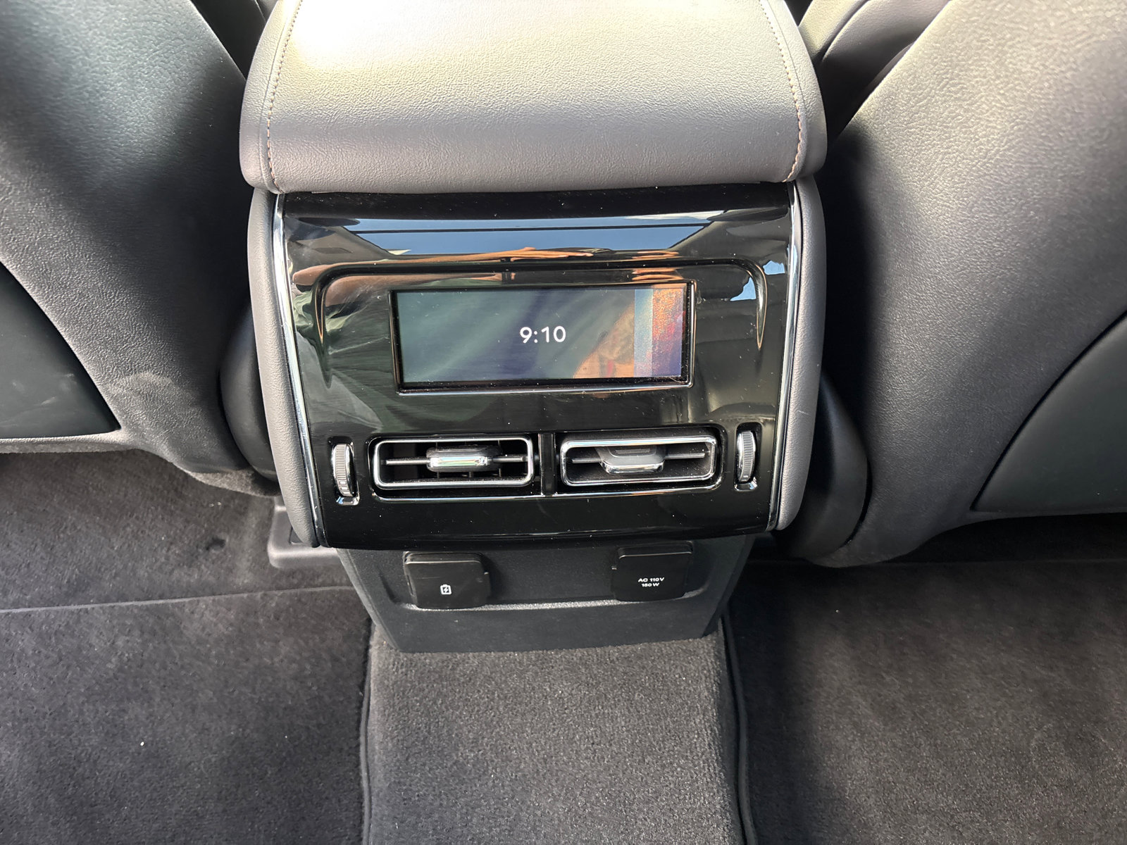 New 2025 Lincoln Aviator Reserve w/ Equipment Group 201A image 34