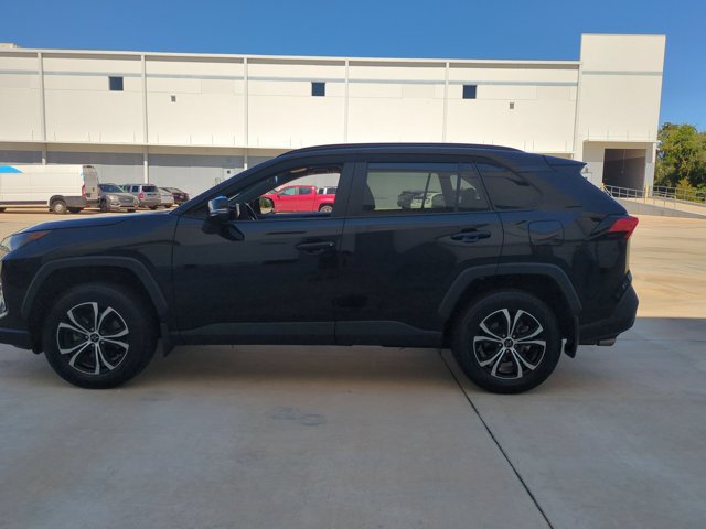 Used 2022 Toyota RAV4 LE FWD image 8
