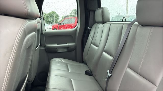 Used 2011 Chevrolet Silverado 3500 W/T w/ Snow Plow Prep Package AWD/4WD image 22