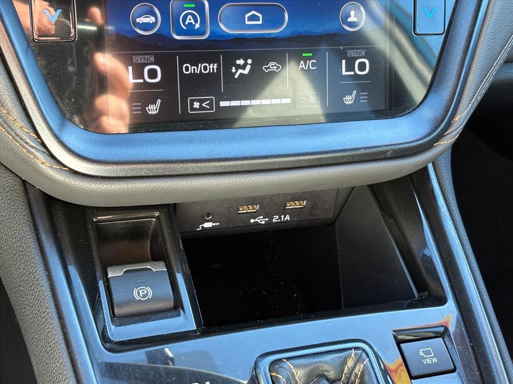 Used 2022 Subaru Outback Wilderness image 17