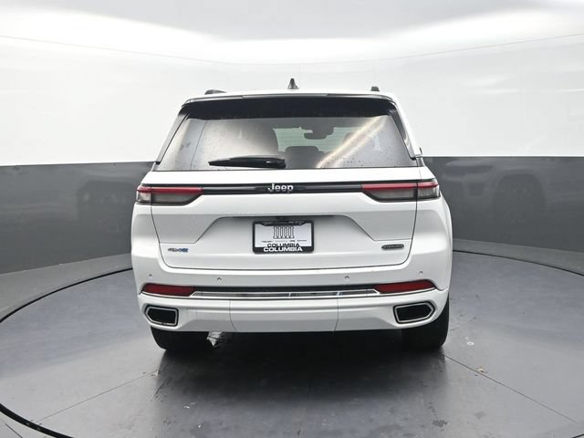 Used 2023 Jeep Grand Cherokee Overland AWD/4WD image 8