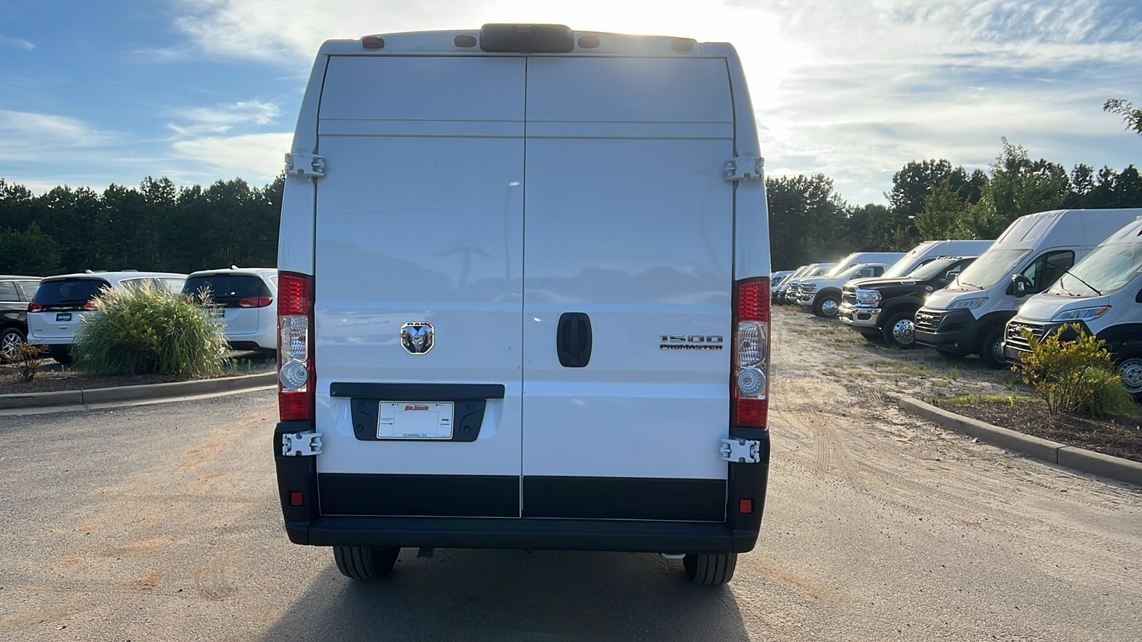 New 2025 RAM ProMaster 1500 w/ Safety Group FWD image 9