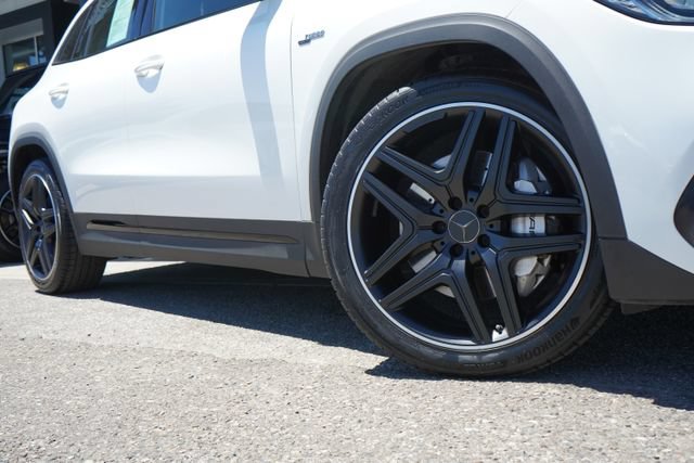Used 2022 Mercedes-Benz GLA 35 AMG 4MATIC image 10