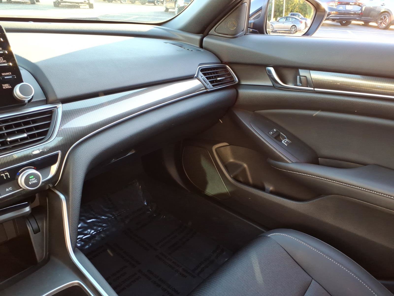 Used 2022 Honda Accord Sport image 23