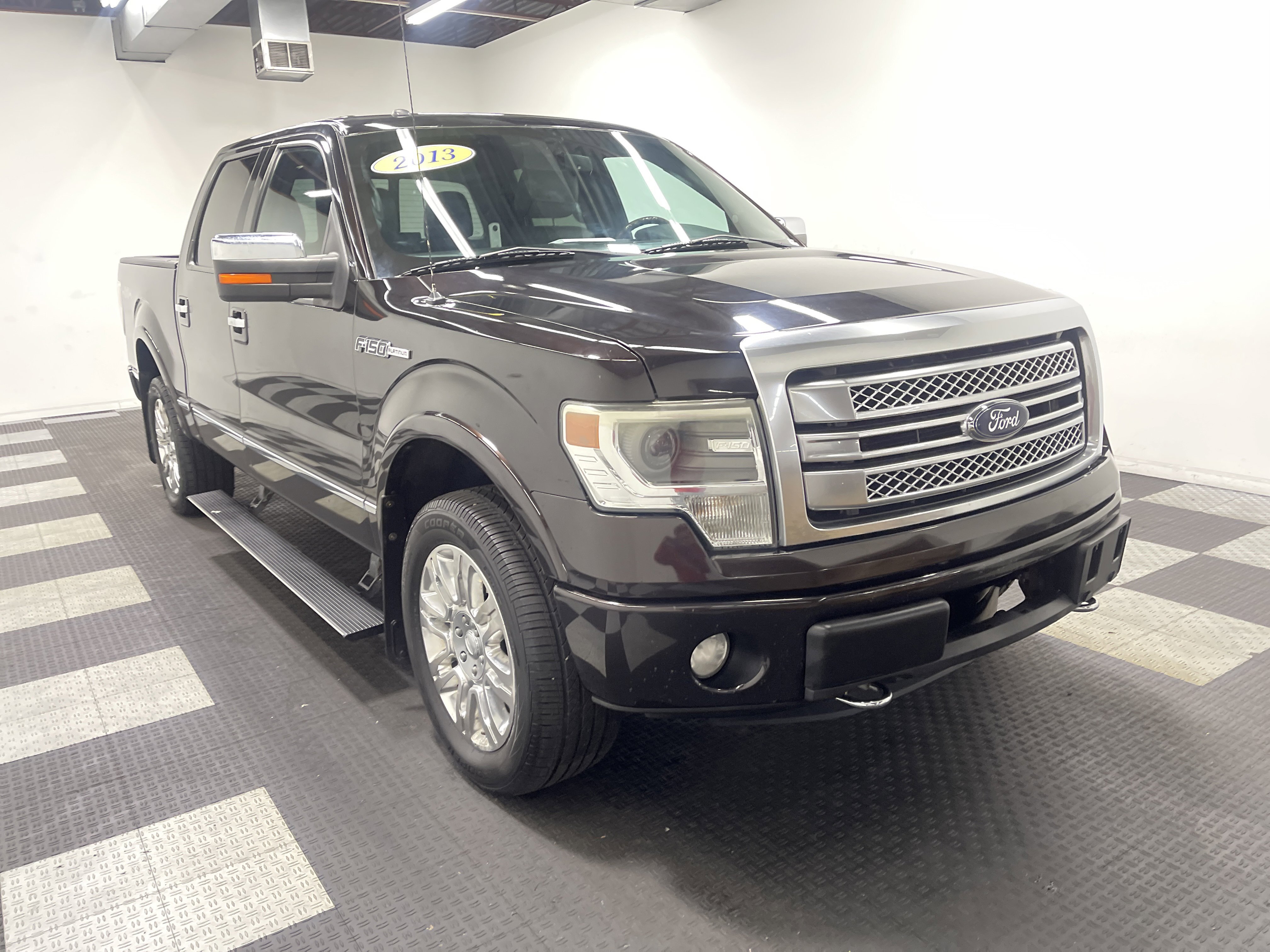 Used 2013 Ford F150 Platinum w/ Max Trailer Tow Pkg image 6