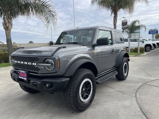 New 2025 Ford Bronco Badlands w/ Sasquatch Package