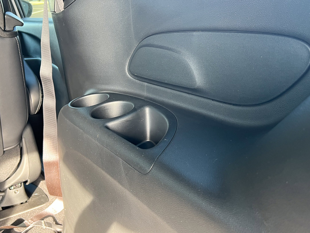 Used 2024 Chrysler Pacifica Limited image 8