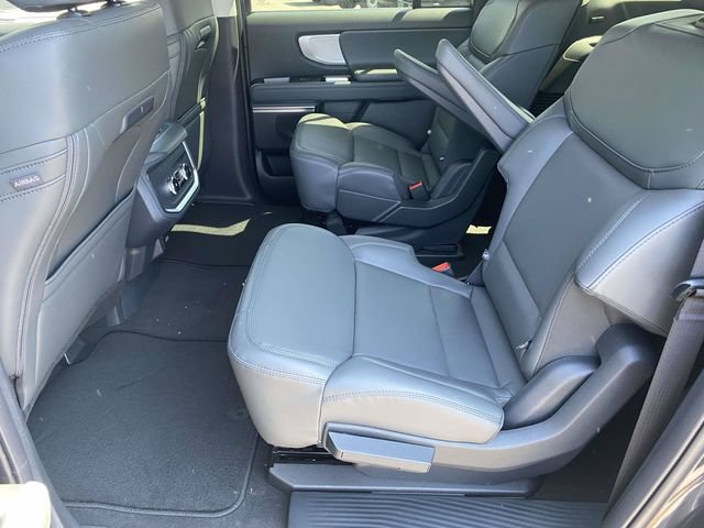 New 2026 Ford Expedition Max Active AWD/4WD image 11