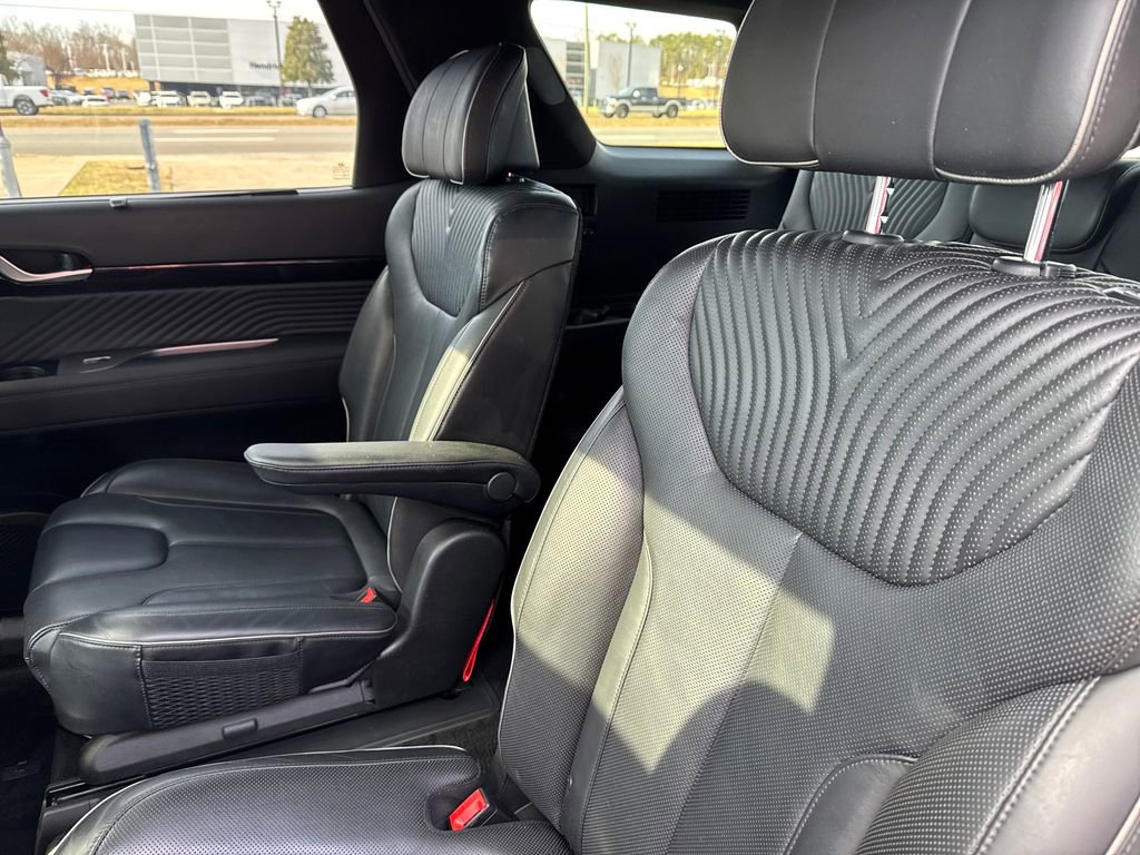 Used 2023 Hyundai Palisade Calligraphy image 15