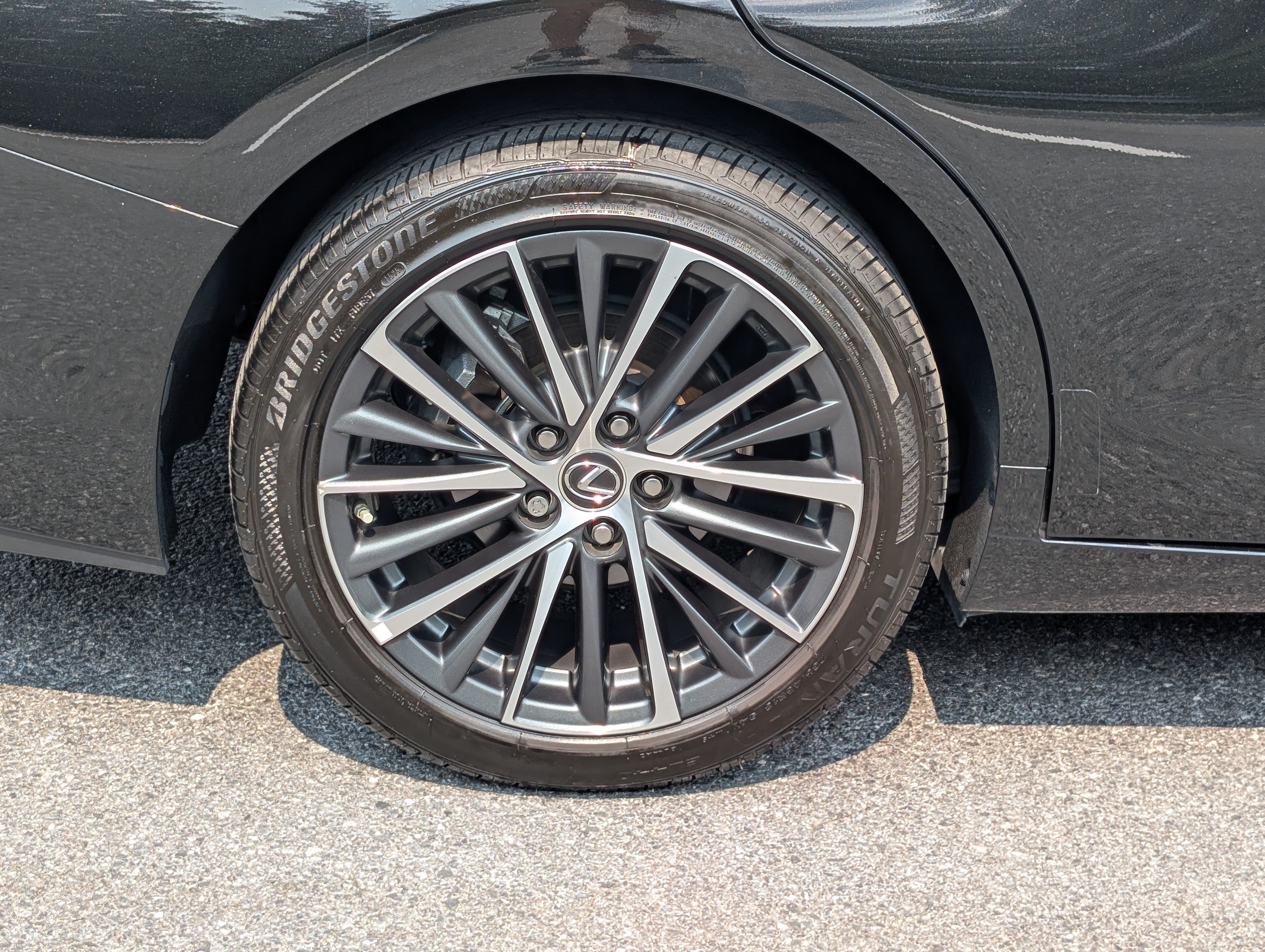 Certified 2025 Lexus ES 350 w/ Premium Package FWD image 10