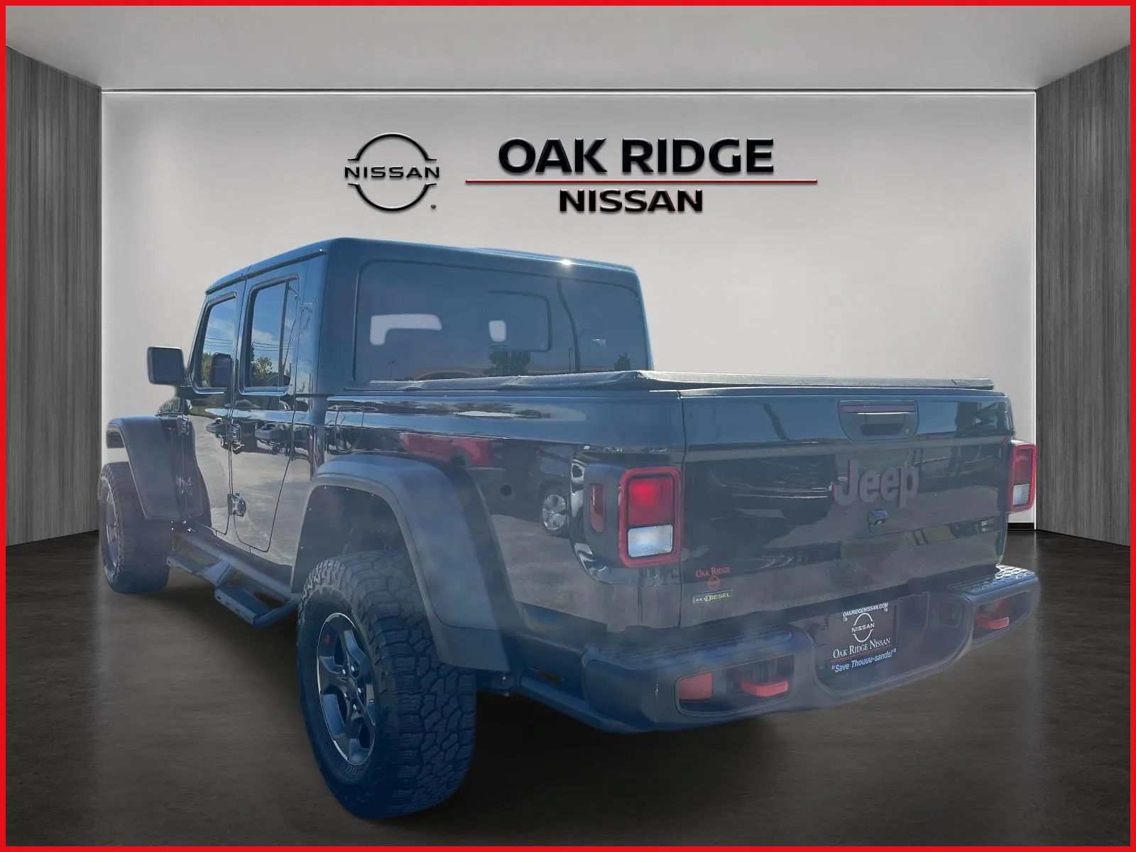 Used 2023 Jeep Gladiator Rubicon AWD/4WD image 5
