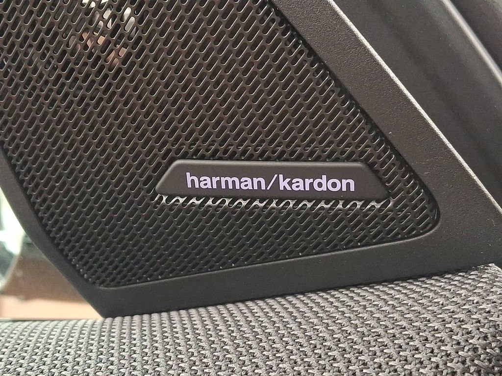 Used 2025 BMW X3 M50 w/ Premium Package image 22