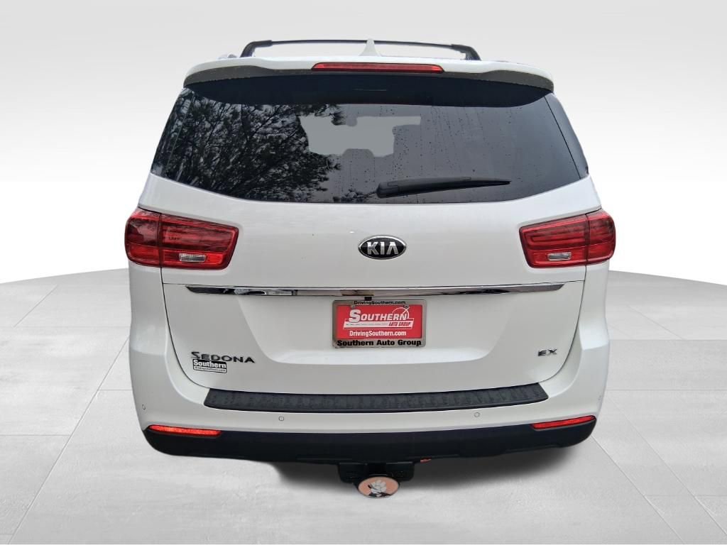 Used 2019 Kia Sedona EX image 3