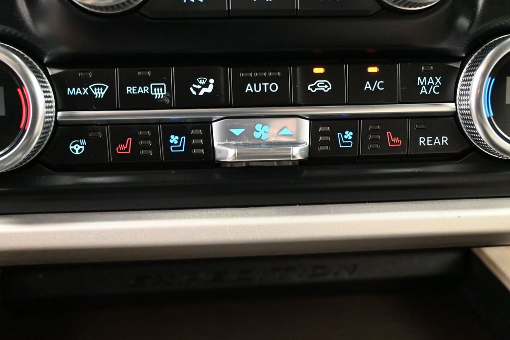 Used 2024 Ford Expedition Limited AWD/4WD image 15