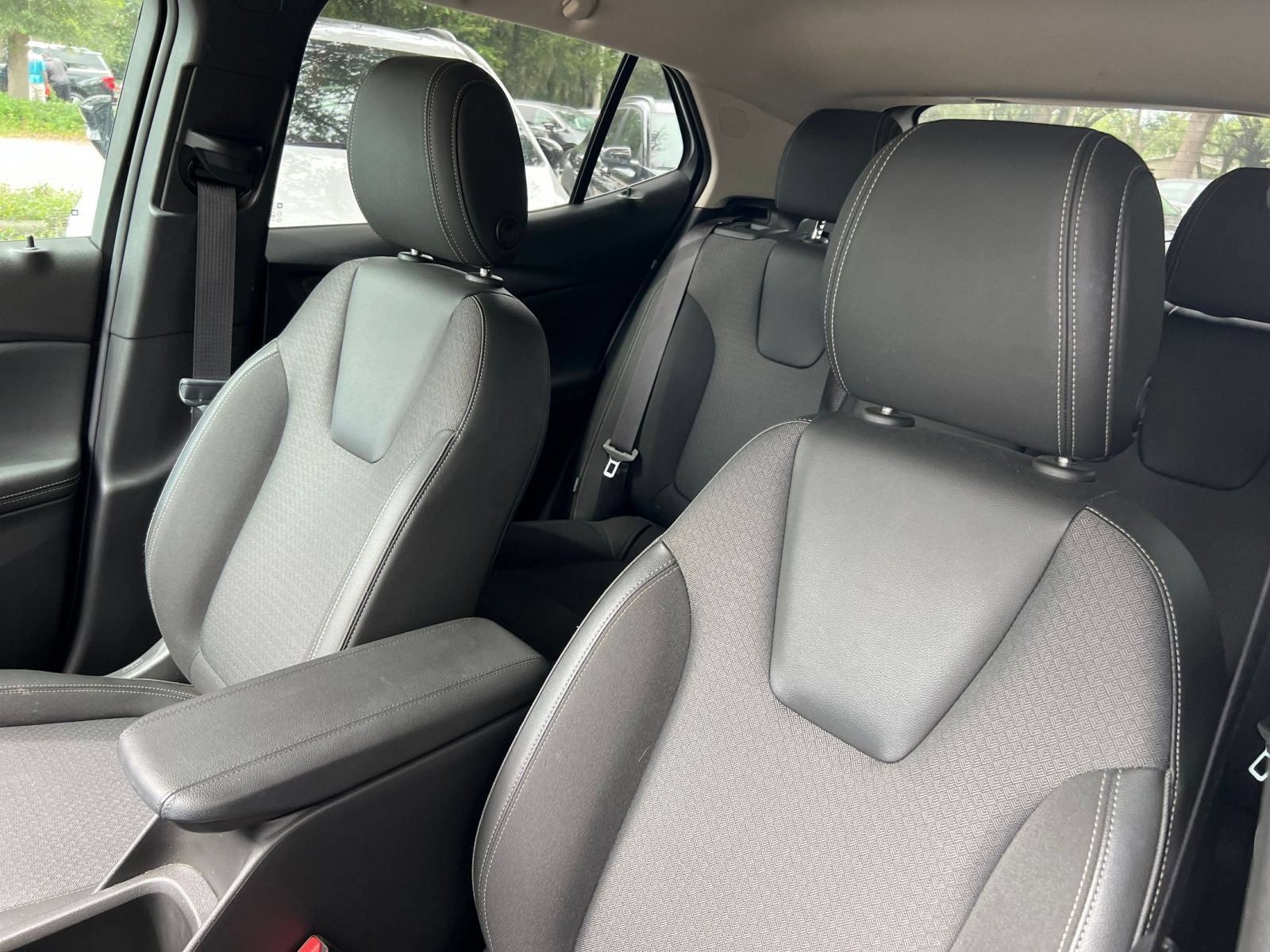 Used 2025 Buick Encore GX Preferred FWD image 34
