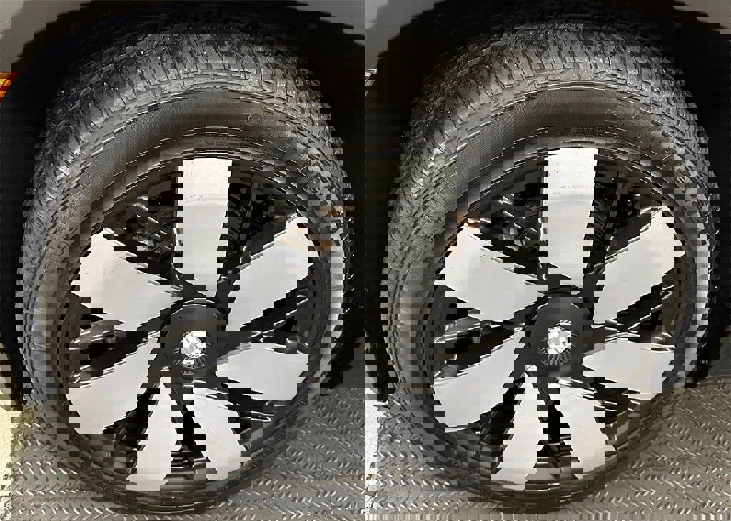 Used 2023 Fisker Ocean Ultra image 7