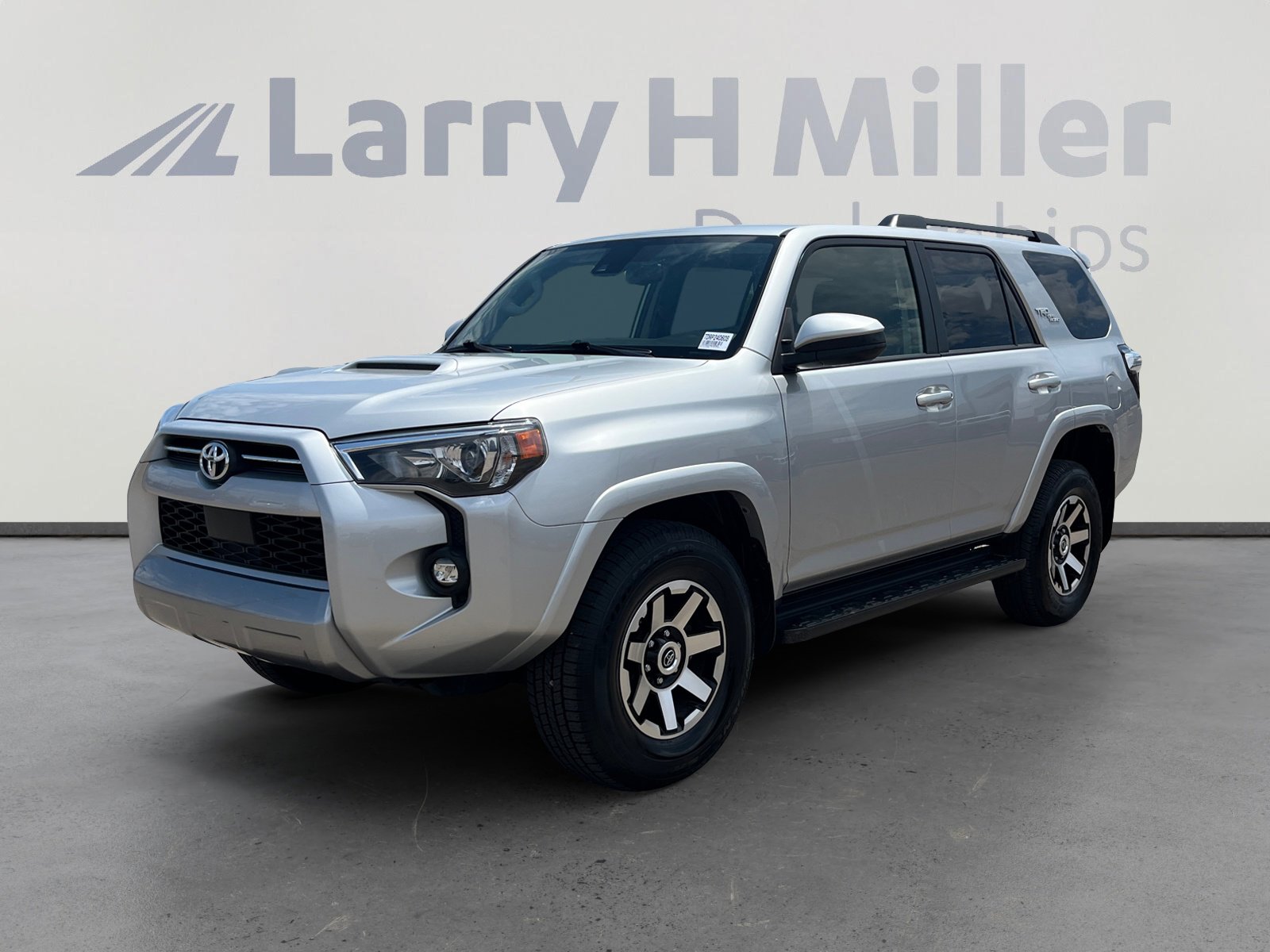 Used 2024 Toyota 4Runner TRD Off-Road image 1
