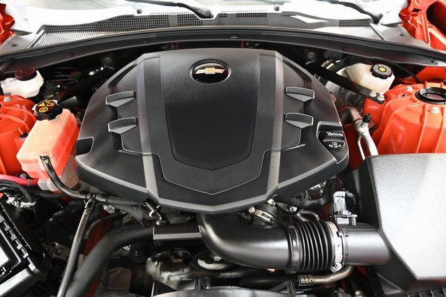 Used 2021 Chevrolet Camaro LT w/ RS Package image 31